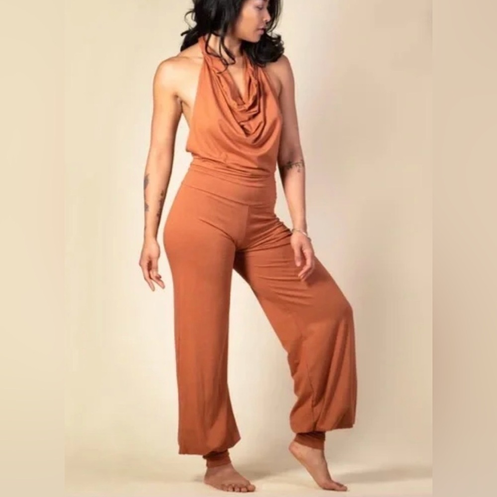 BNWT Aria Lattner Burnt Orange Jumpsuit one size fits almost all